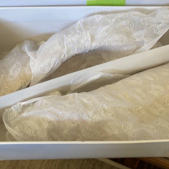 Gold Glitter Steve Madden Heels - Picture 7 of 7